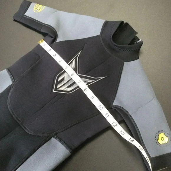 Ho Sports Junior Kids Size 8 Shorty Scuba Wetsuit Gray Aquaseal Zip Front - Picture 10 of 13